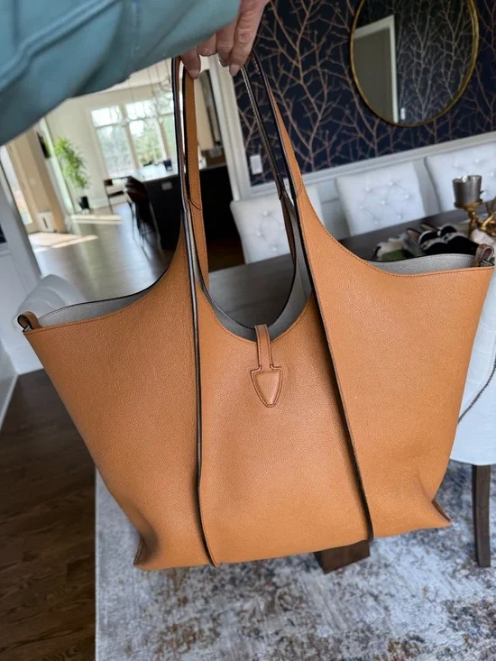 Tod's Cognac Leather Medium Tote with Gold T Accent - Picture 3 of 8